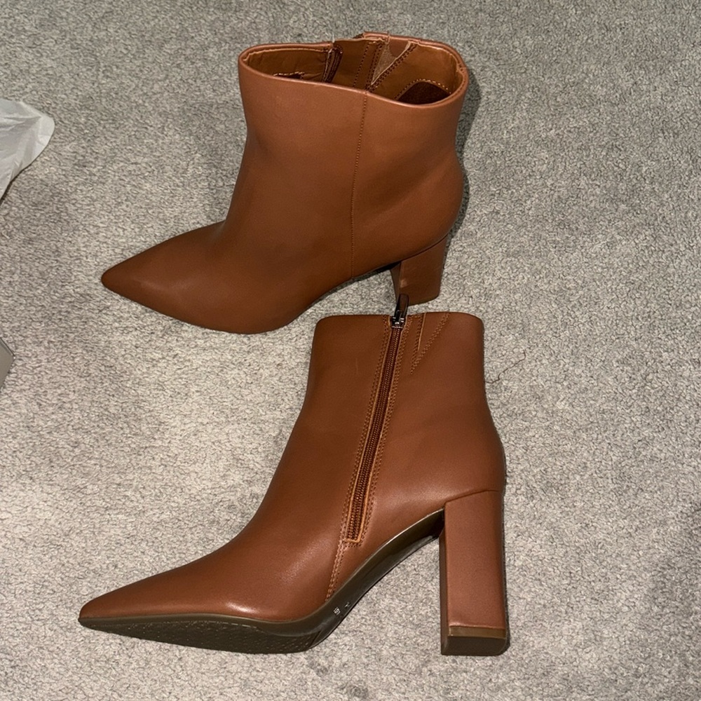 Brown Ankle booties size 10 NWB